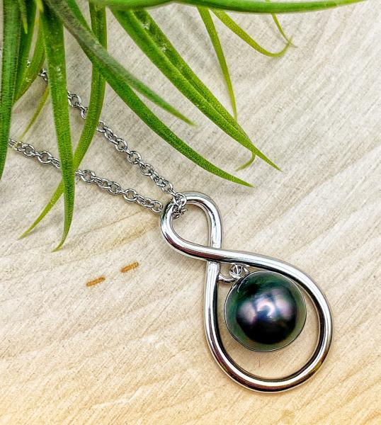 Sterling silver Tahitian cultured pearl infinity necklace. $285.00