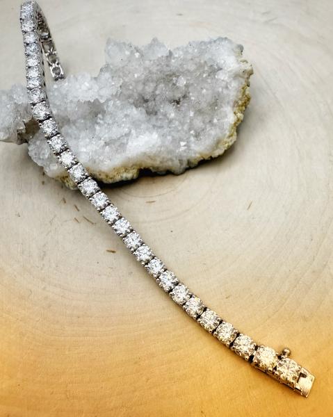 14 karat whit gold 9.92 carat total weight lab grown diamond bracelet. $7500.00