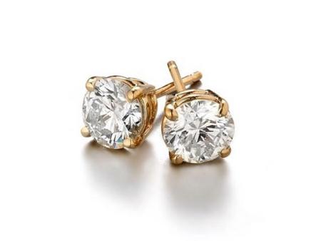 1.03 carat total weight diamond studs. Regularly $3000.00, Now $2100.00!